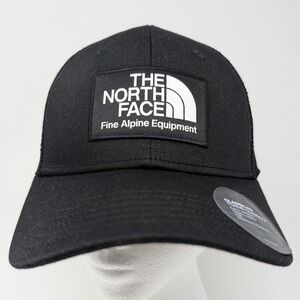 The North Face Mudder Trucker Hat‎ TNF Black Classic Fit Adjustable Mesh Back